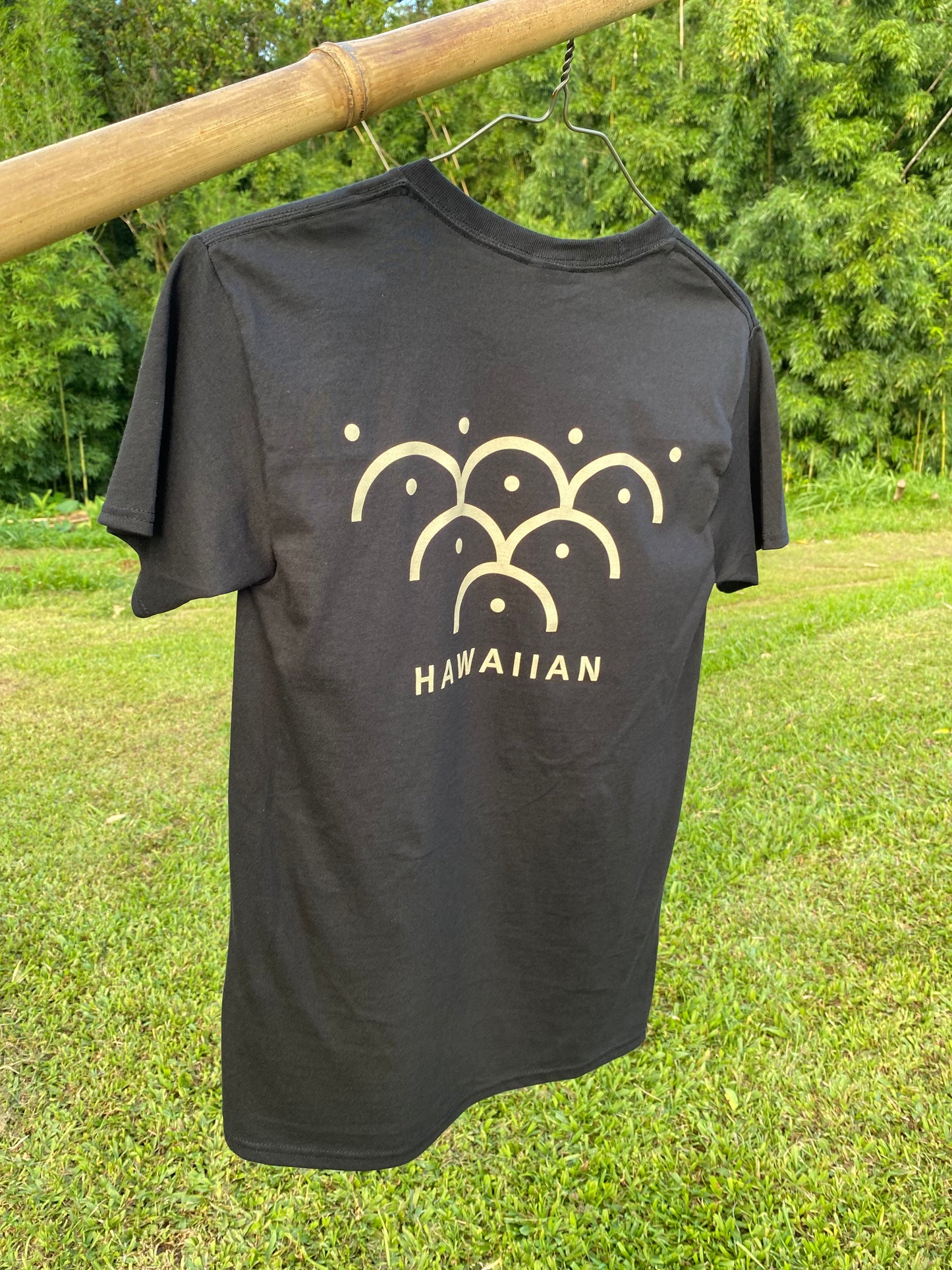 Black "Hawaiian" T Shirt